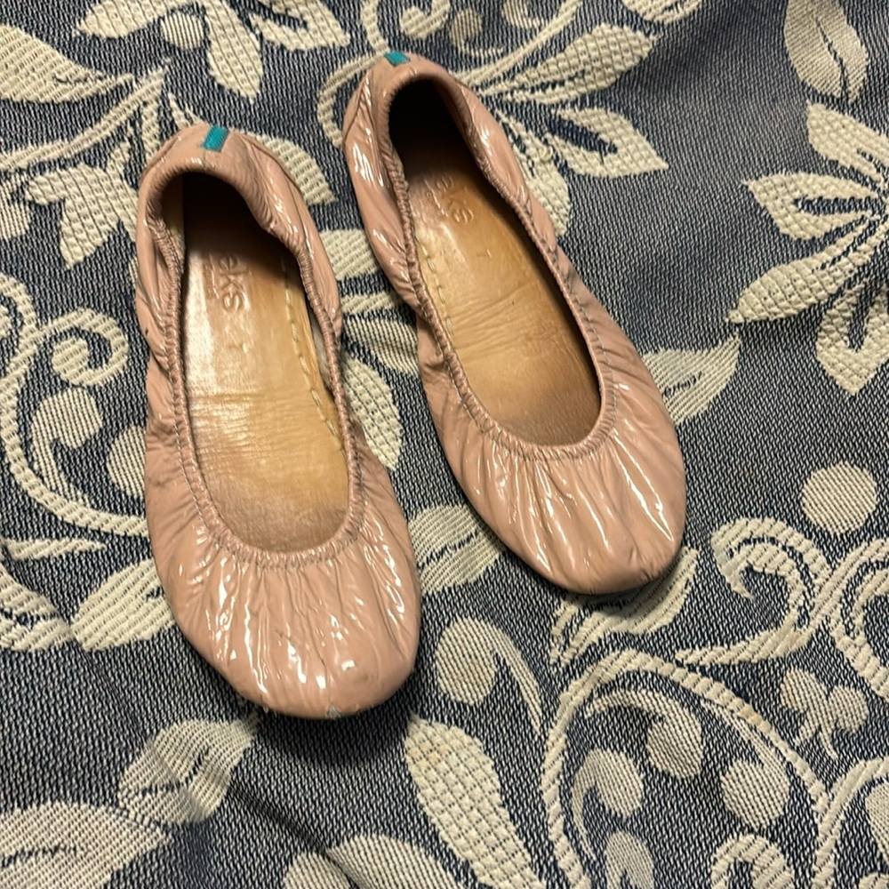 FINAL PRICE DROP: Tieks blush patent (size 7)  (as-is; please read)